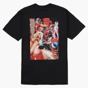 Supreme T-shirt